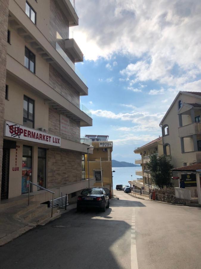 Rafailovici Holiday Apartments Екстер'єр фото