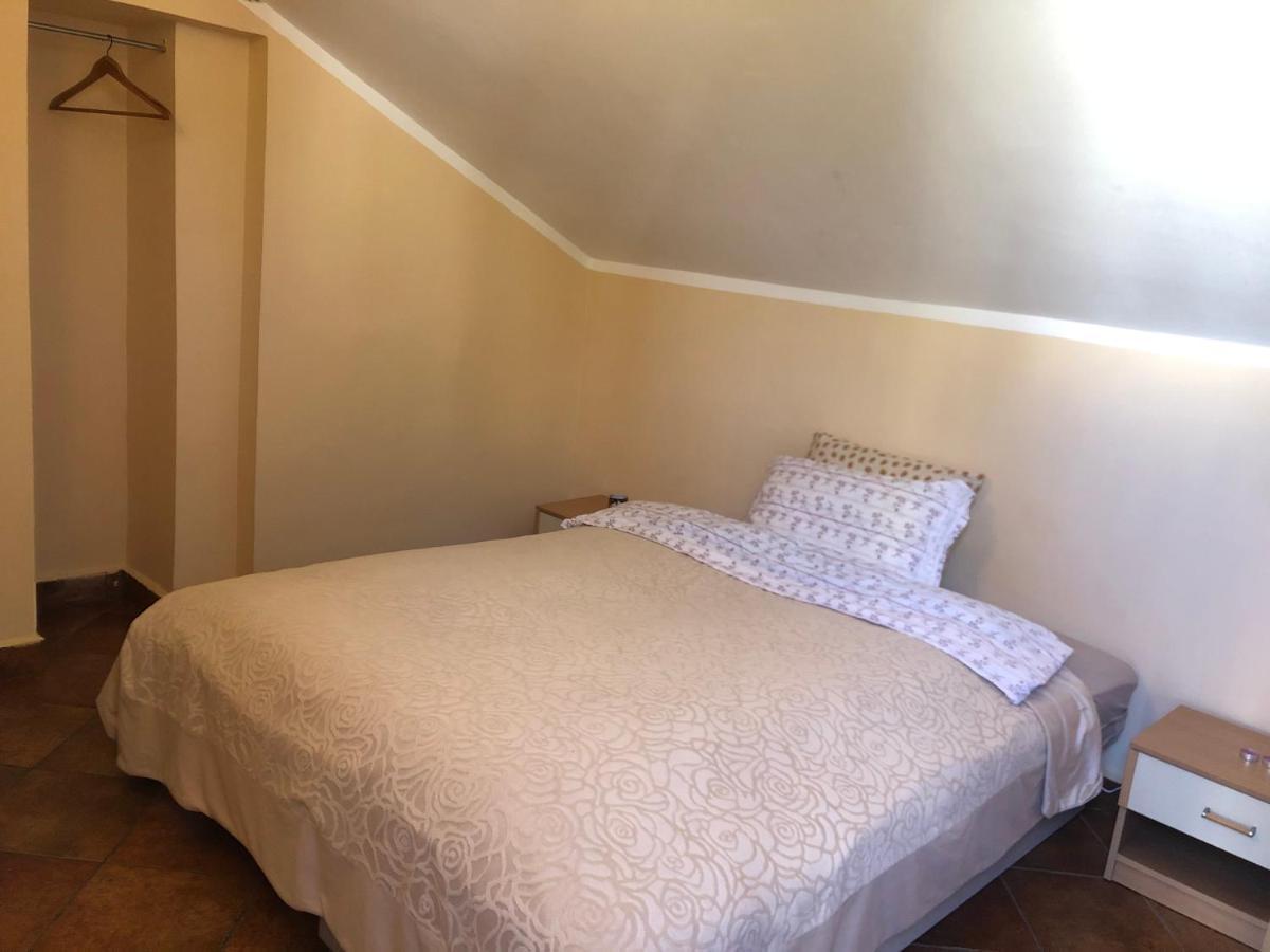 Rafailovici Holiday Apartments Екстер'єр фото