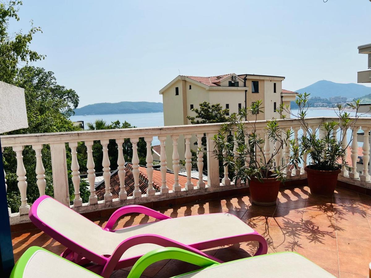 Rafailovici Holiday Apartments Екстер'єр фото