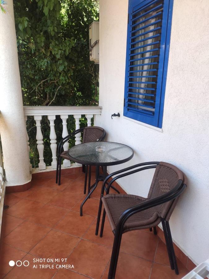 Rafailovici Holiday Apartments Екстер'єр фото